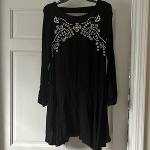 Xhiliration dress/ coverup